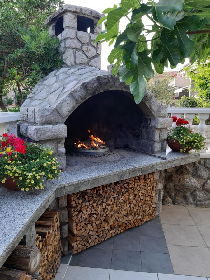 Apartmani Jozefina Omišalj Εξωτερικό φωτογραφία