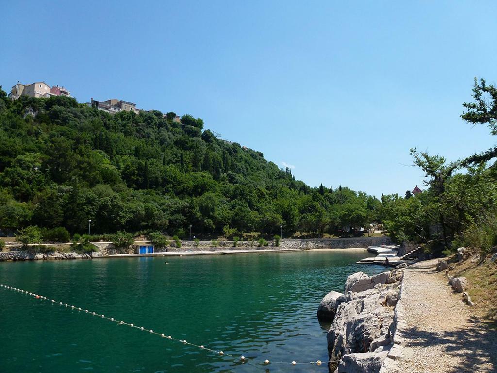 Apartmani Jozefina Omišalj Εξωτερικό φωτογραφία