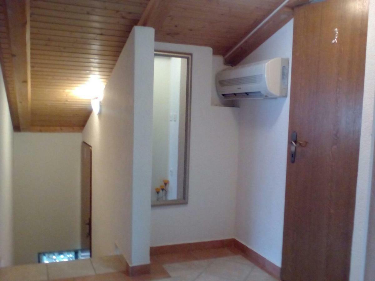 Apartmani Jozefina Omišalj Εξωτερικό φωτογραφία